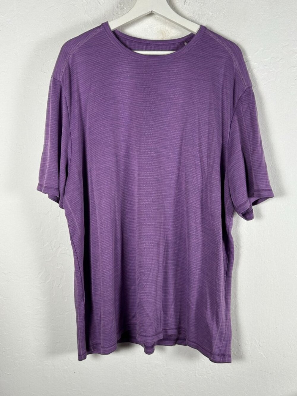 Tommy Bahama IslandZone Mens Purple Pinstripe Short Sleeve T-Shirt XXL Casual